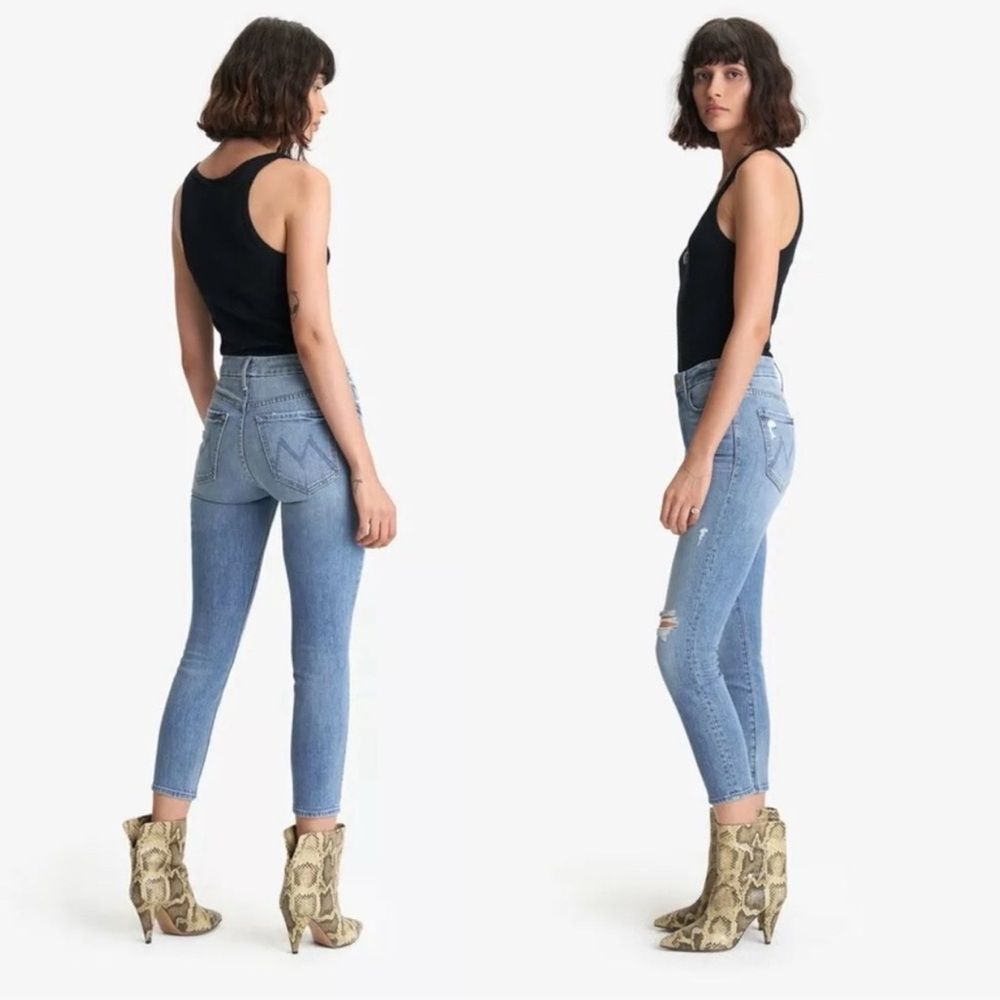 MOTHER High Waisted Looker Crop in Lets Kick It Size 24